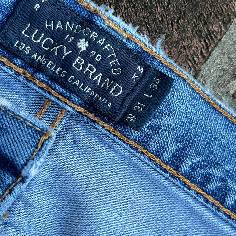 Lucky brand "181 relaxed straight" distressed blue jeans size 31 - Picture 5 of 7